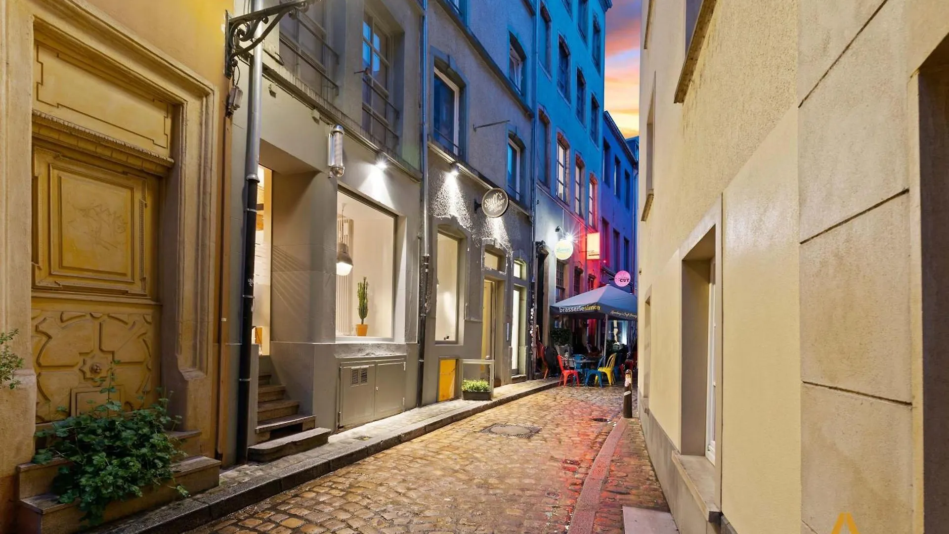 Lägenhet Charming 1Br Loft In Ville-Haute, Luxemburg