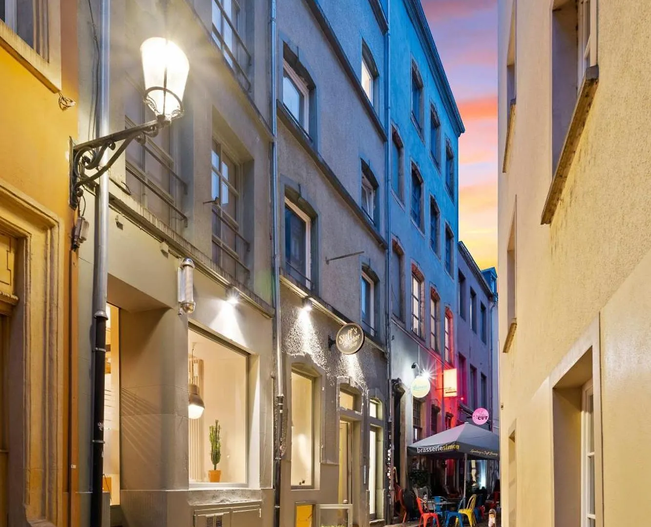 Charming 1Br Loft In Ville-Haute, Luxemburg Apartman